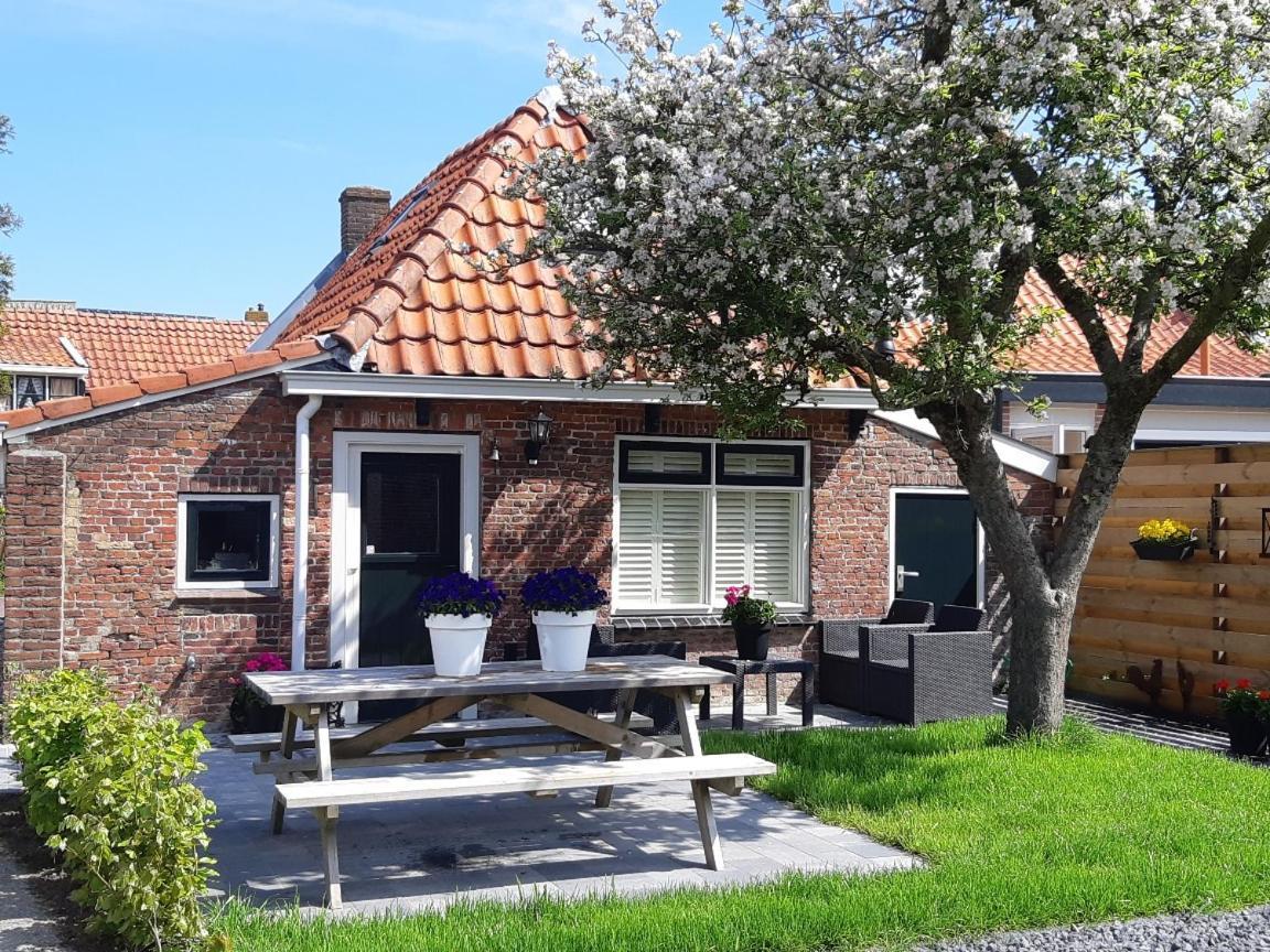 Villa Waddenfestijn Paesens Esterno foto