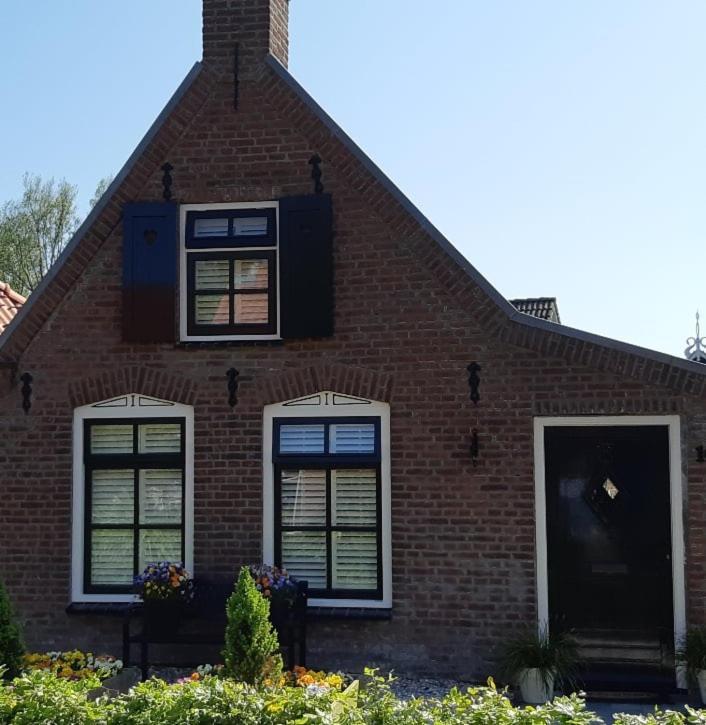 Villa Waddenfestijn Paesens Esterno foto